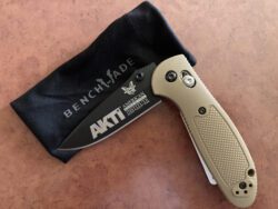 Benchmade Mini-Gripilitian knife